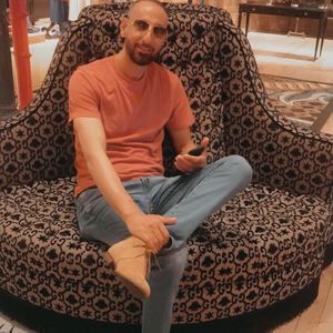 Meet your Posher, Fuad